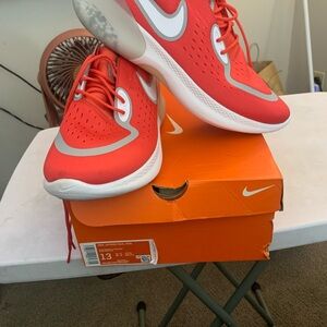 Nike Men’s Size 13 Crimson Running Sneakers